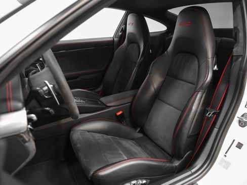 Certified 2016 Porsche 911 Carrera GTS RWD image 58