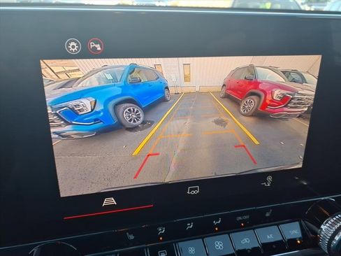 New 2026 GMC Canyon Elevation w/ Convenience Package image 12