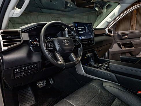 Used 2023 Toyota Tundra Limited image 13