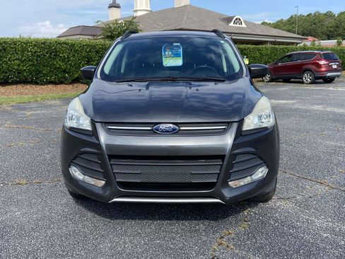 Used 2015 Ford Escape SE w/ Equipment Group 201A FWD image 8