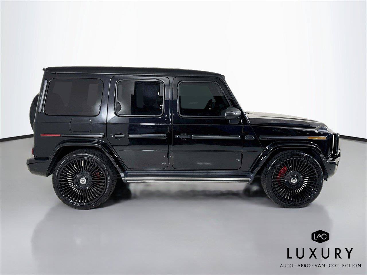 Used 2022 Mercedes-Benz G 550 image 4