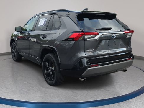 Used 2021 Toyota RAV4 XSE w/ XSE Grade Weather Package AWD/4WD image 7