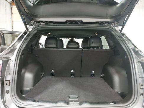 Used 2024 Jeep Compass Limited image 12