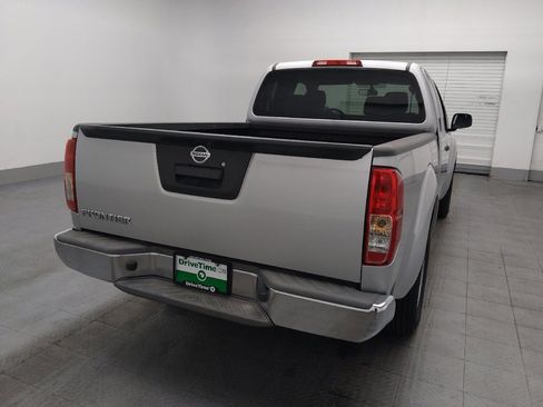 Used 2015 Nissan Frontier S RWD image 7