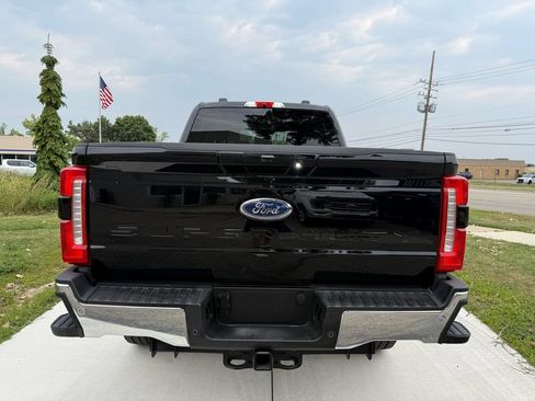 Used 2026 Ford F250 Lariat w/ Chrome Package AWD/4WD image 4
