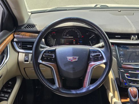 Used 2018 Cadillac XTS Luxury FWD image 26