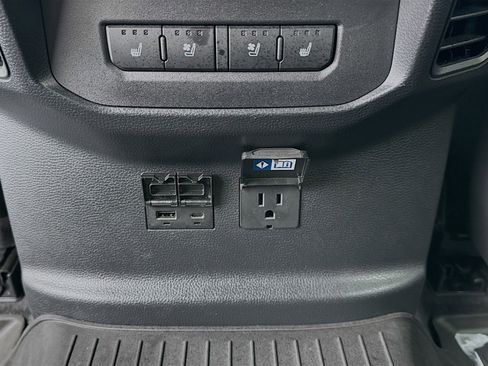 Used 2024 Toyota Tundra Capstone image 17