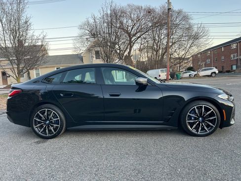 Used 2022 BMW i4 M50 w/ Premium Package image 6