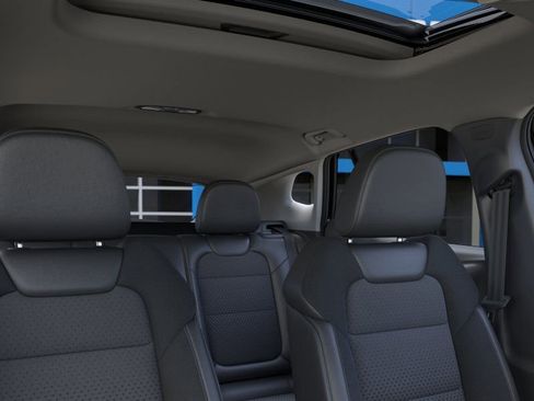 New 2026 Chevrolet Trax LT w/ Sunroof Package image 52