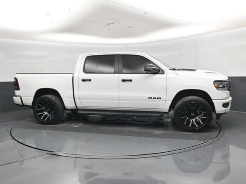 Used 2023 RAM 1500 Laramie AWD/4WD image 31