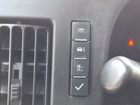 Used 2020 Chevrolet Express 3500 Extended w/ Driver Convenience Package image 20