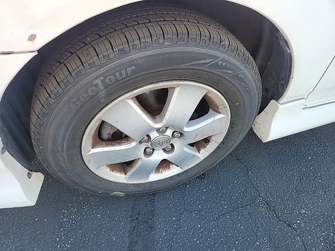 Used 2007 Toyota Corolla S image 9