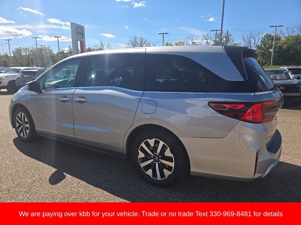 Used 2025 Honda Odyssey EX-L image 5