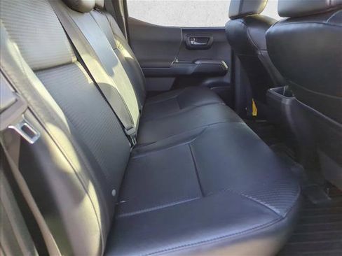 Used 2022 Toyota Tacoma TRD Sport w/ TRD Premium Sport Package image 22