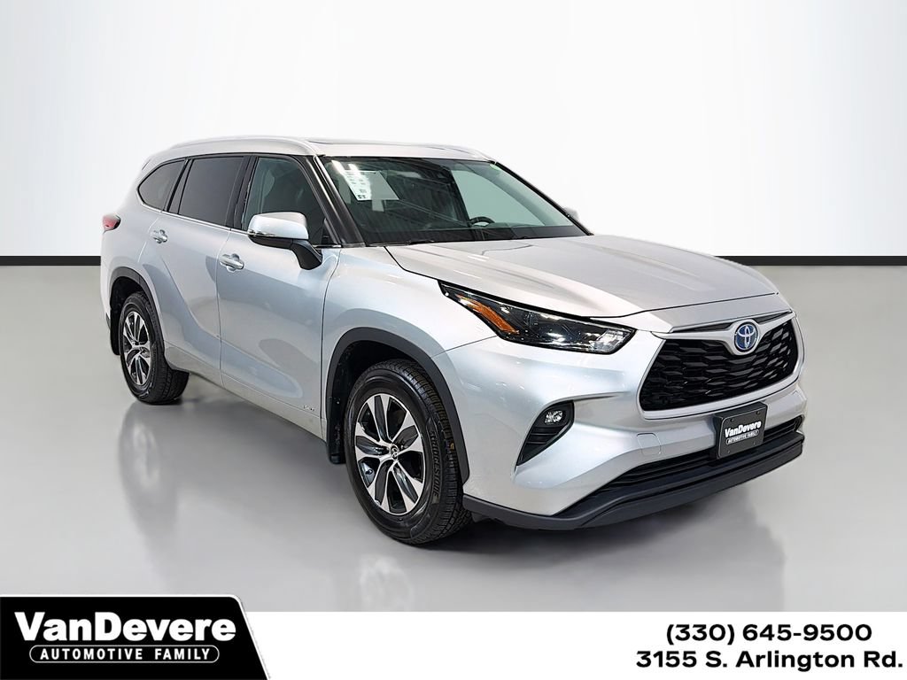 Used Toyota Highlander Hybrid for Sale Near Me in Akron, OH