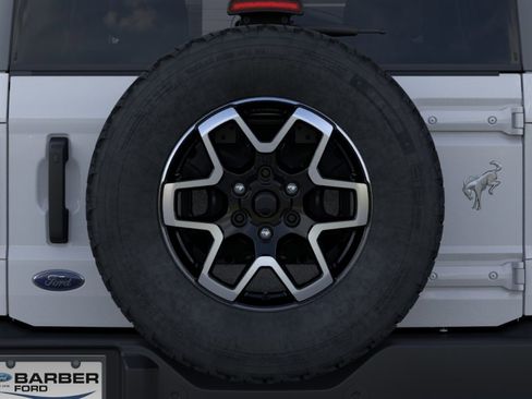 New 2026 Ford Bronco Outer Banks AWD/4WD image 24