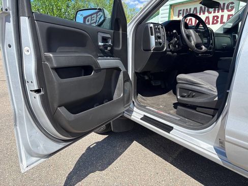 Used 2018 Chevrolet Silverado 1500 LT w/ All Star Edition AWD/4WD image 8