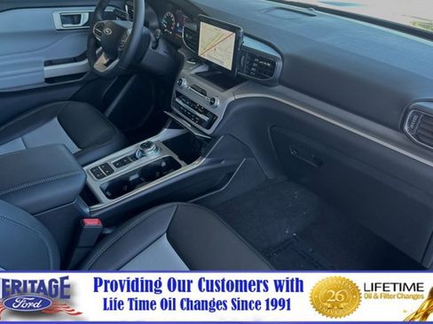 New 2024 Ford Explorer XLT w/ Equipment Group 202A image 13