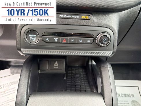 Used 2025 Ford Bronco Sport Badlands image 22