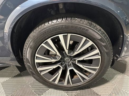 Used 2022 Volvo XC90 T5 Momentum w/ Advanced Package image 33