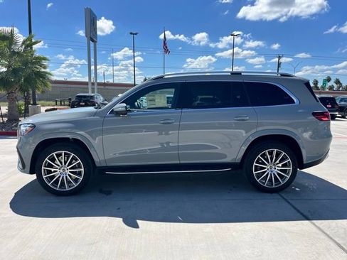 New 2026 Mercedes-Benz GLS 580 4MATIC image 4
