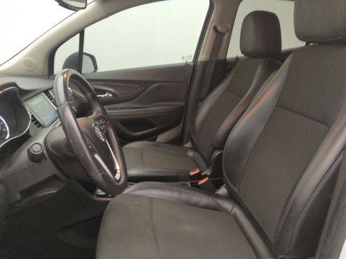 Used 2019 Buick Encore Preferred FWD image 17
