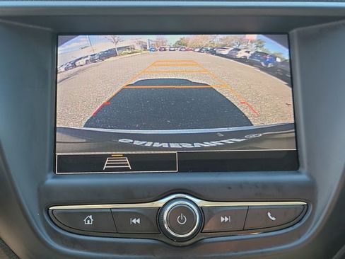 Used 2023 Chevrolet TrailBlazer LT image 32