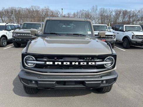 New 2026 Ford Bronco Outer Banks AWD/4WD image 2
