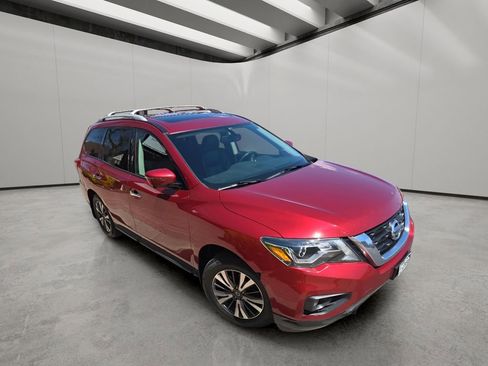 Used 2017 Nissan Pathfinder SL w/ SL Premium Package image 6