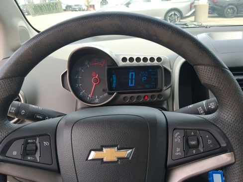 Used 2012 Chevrolet Sonic LT image 14