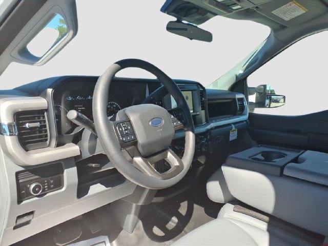 New 2025 Ford F350 XL w/ XL Chrome Package AWD/4WD image 16