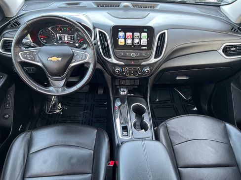 Used 2018 Chevrolet Equinox Premier FWD image 23