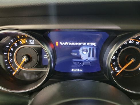 Used 2023 Jeep Wrangler Unlimited Sport AWD/4WD image 34