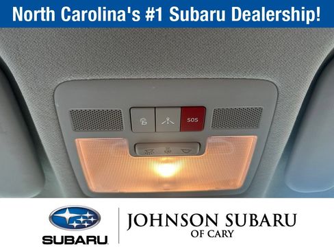 Used 2023 Hyundai Venue Limited w/ Cargo Package FWD image 20