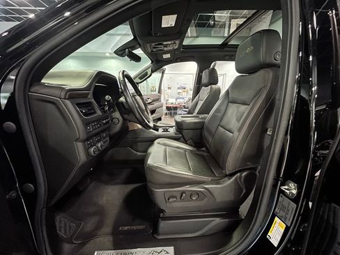 Used 2022 Chevrolet Tahoe High Country AWD/4WD image 11