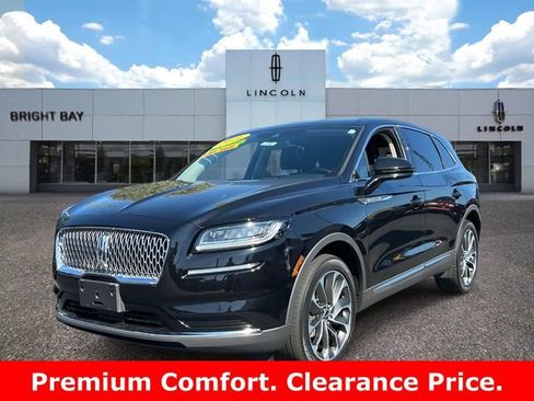 Used 2021 Lincoln Nautilus Reserve w/ Cargo Utility Package AWD/4WD image 3