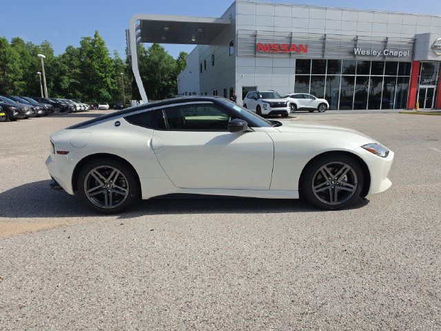 New 2026 Nissan Z Sport w/ Floor Mat Package RWD image 9