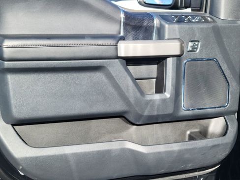 Used 2022 Ford F350 Platinum image 7