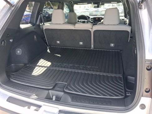 Used 2023 Honda Passport EX-L image 11