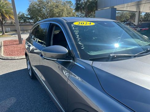 Used 2024 Acura MDX FWD image 16