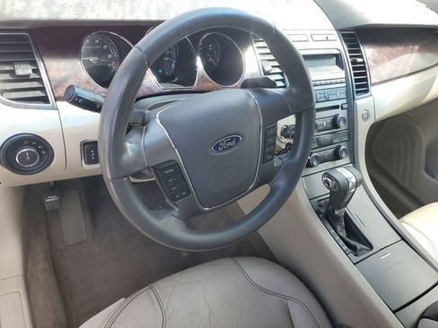 Used 2011 Ford Taurus SEL FWD image 11