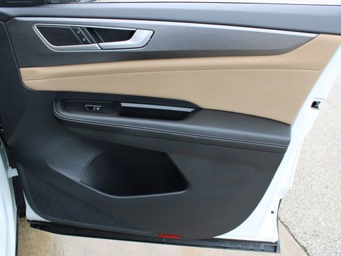 Certified 2024 Volkswagen Atlas Cross Sport SE image 24