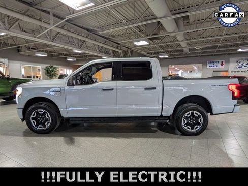 Used 2023 Ford F150 Lightning XLT image 5