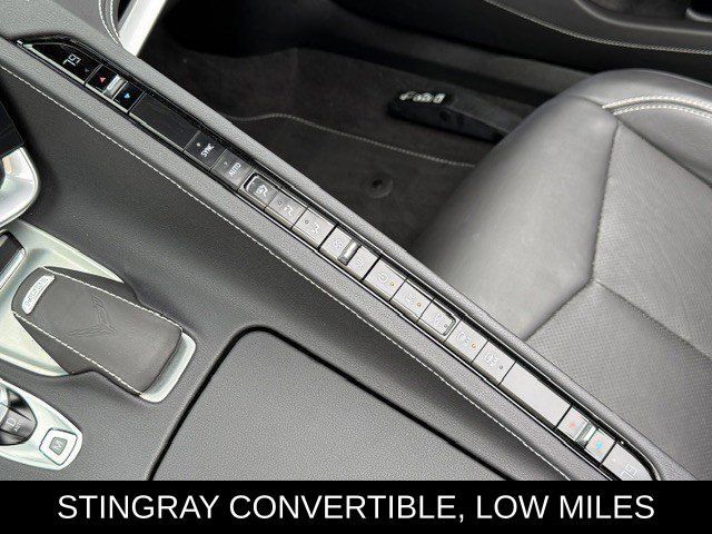 Used 2024 Chevrolet Corvette Stingray Convertible w/ 1LT RWD image 22