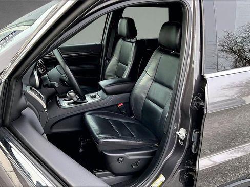 Used 2021 Jeep Grand Cherokee Limited w/ Premium Lighting Group image 20