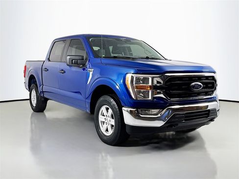 Used 2022 Ford F150 XLT image 3