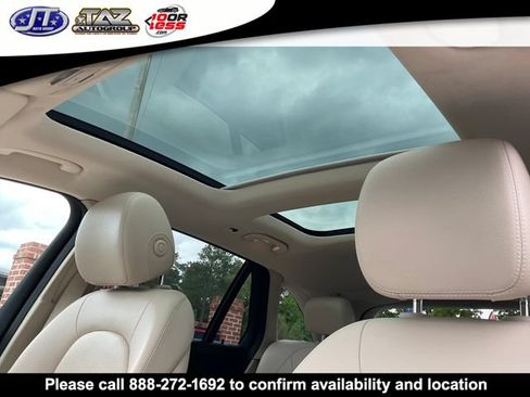 Used 2021 Mercedes-Benz GLC 300 image 12
