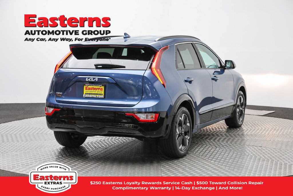 Used 2024 Kia Niro Wind w/ Wind Preserve Package FWD image 6