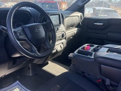 Used 2019 Chevrolet Silverado 1500 Custom Trail Boss image 5