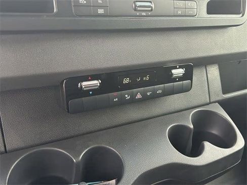 New 2024 Mercedes-Benz Sprinter 144 Cargo image 19